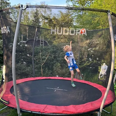 Tente de luxe Zirkuswagen Im Gruenen *